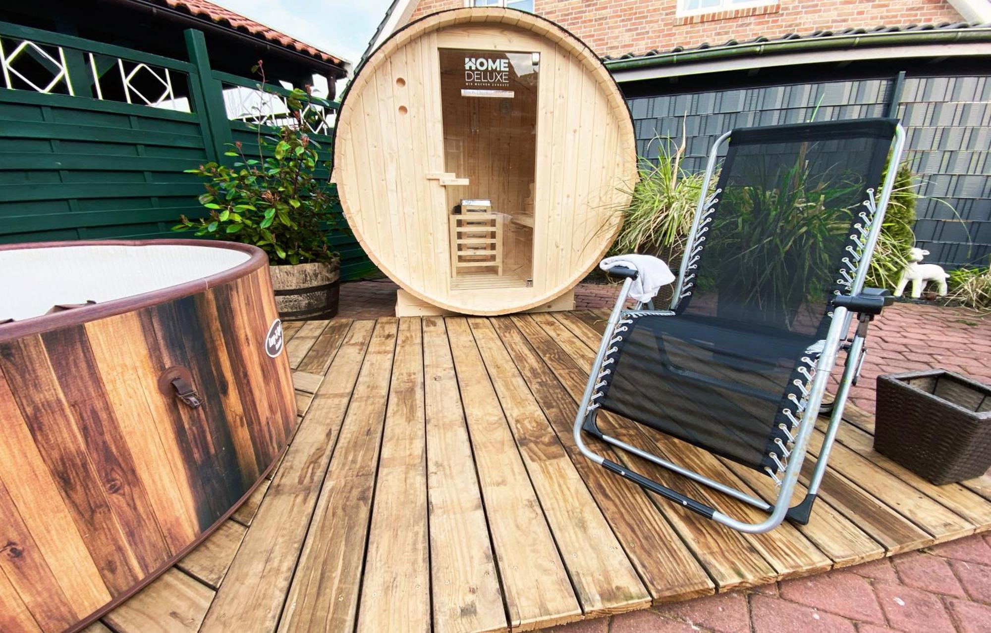 Ferien Im Wangerland Ferienwohnung Leuchtturm Minsen Schillig Hund Pool Sauna Norderaltendeich Bagian luar foto